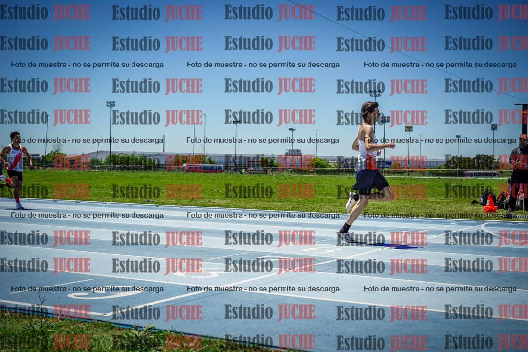 Fotos de los 400 m con vallas de varones