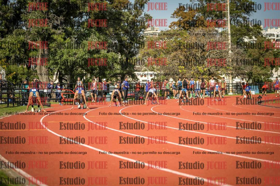 Fotos de los 200 m llanos de varones