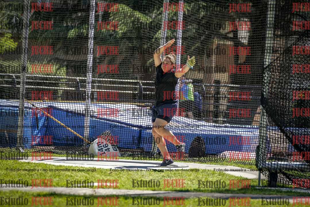 Fotos del lanzamiento de martillo de varones