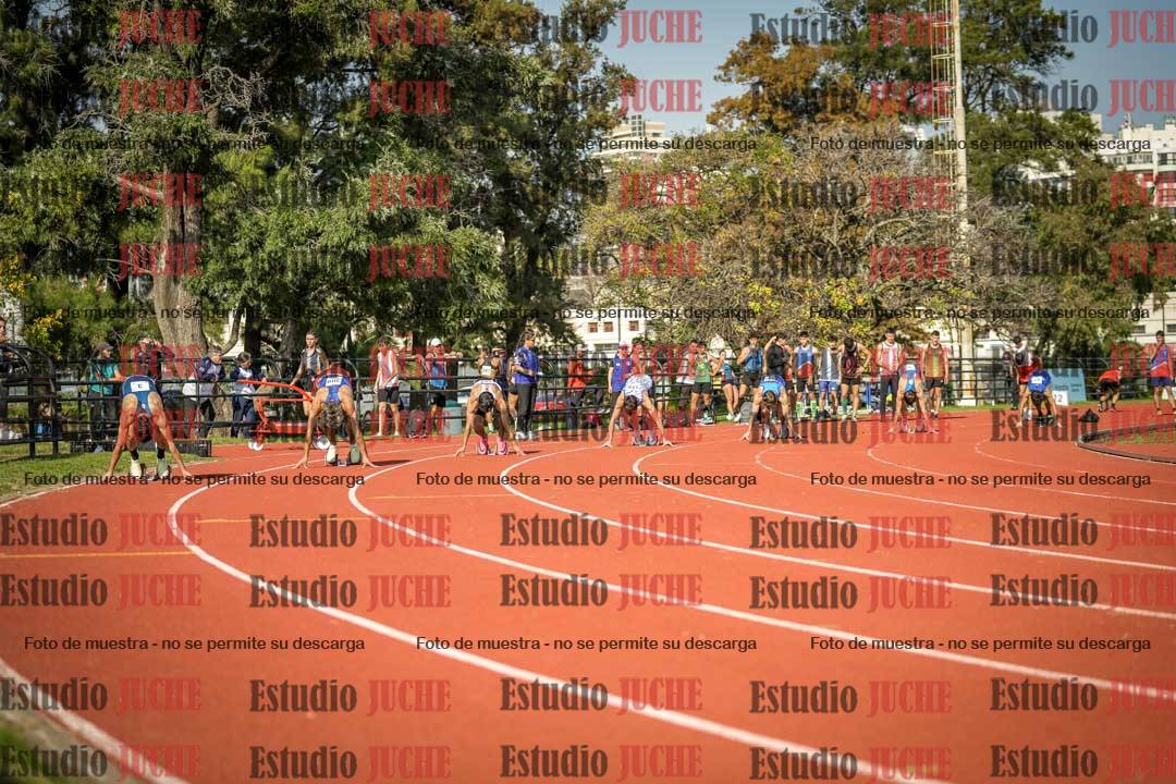 Fotos de los 200 m llanos de varones