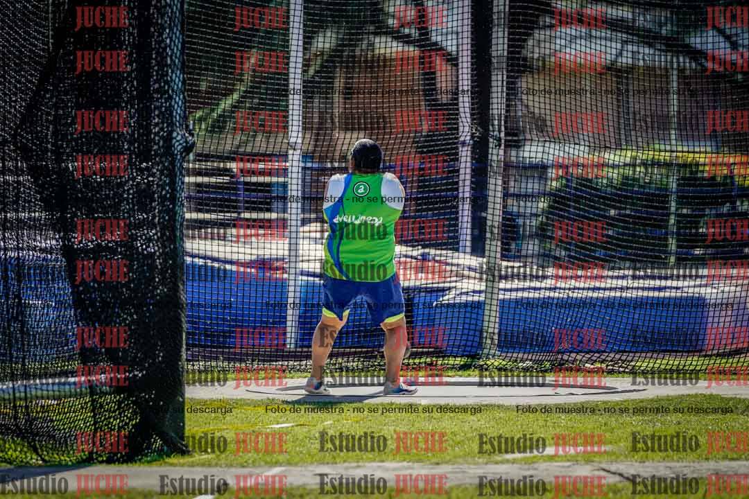 Fotos del lanzamiento de martillo de varones
