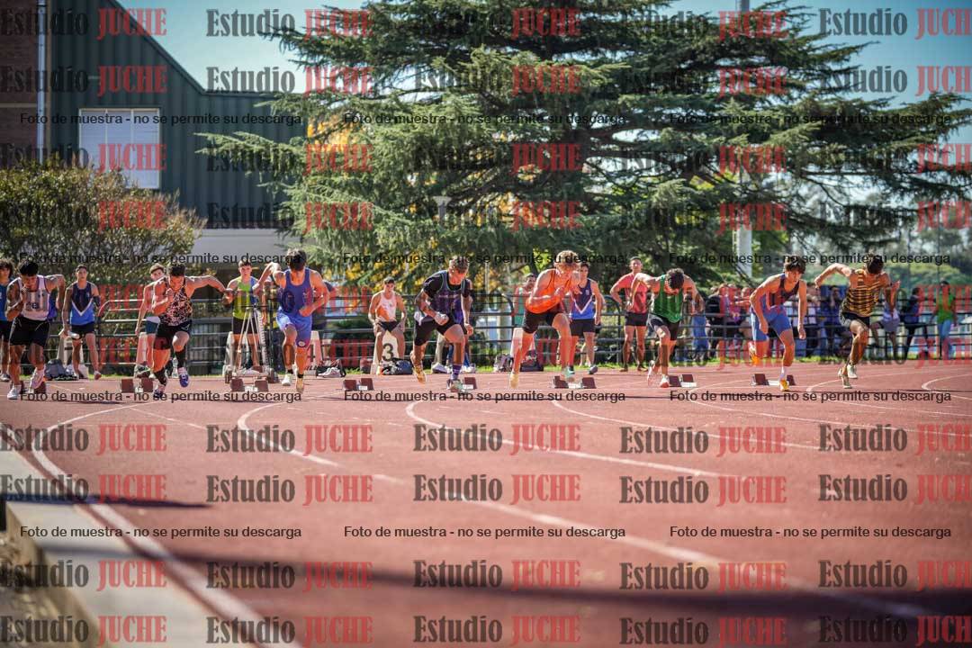 Fotos de los 100 m llanos de varones