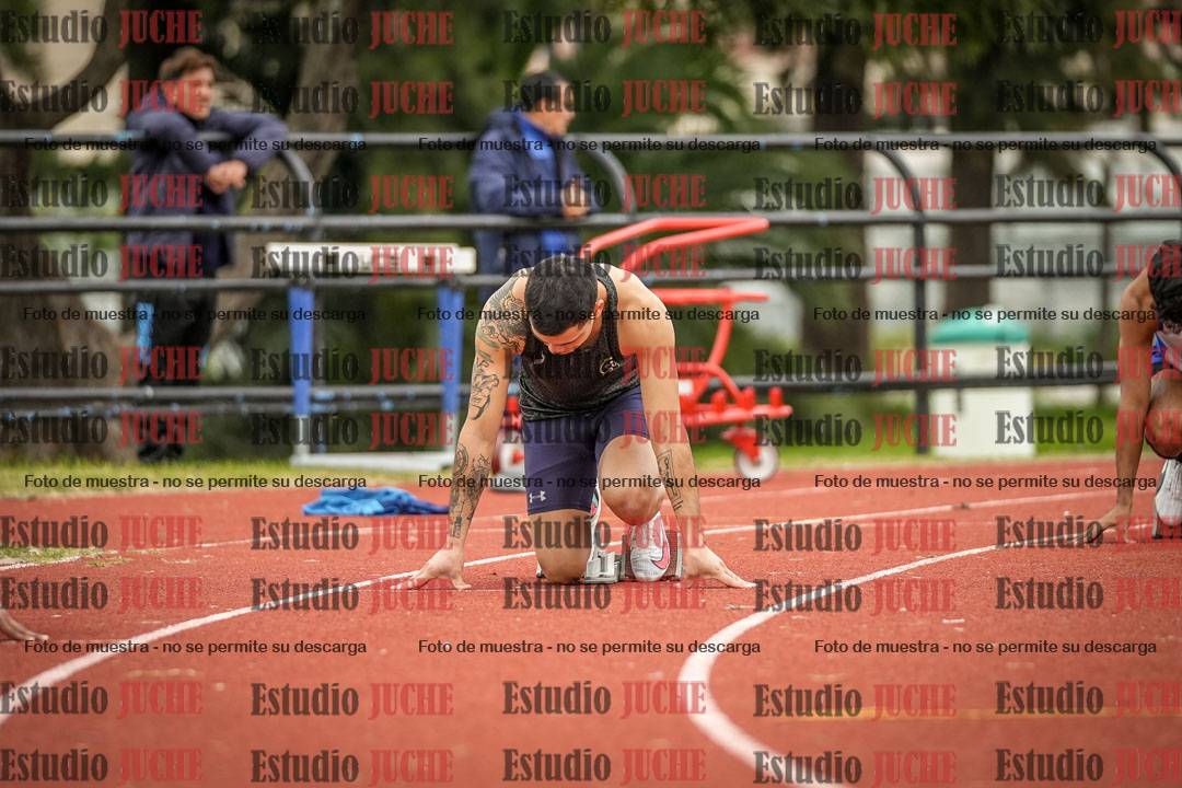 Fotos de los 200 m llanos de varones