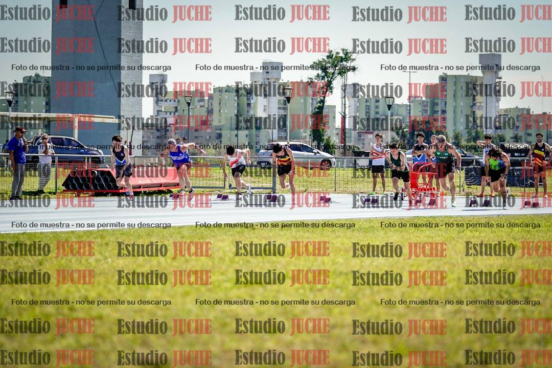 Fotos de los 100 m llanos de varones