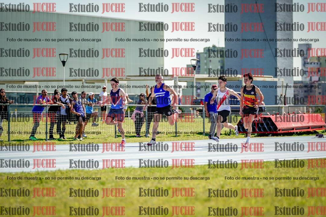 Fotos de los 100 m llanos de varones