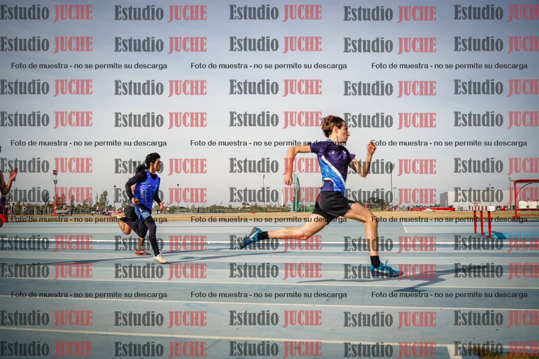 Fotos de los 200 m llanos de varones
