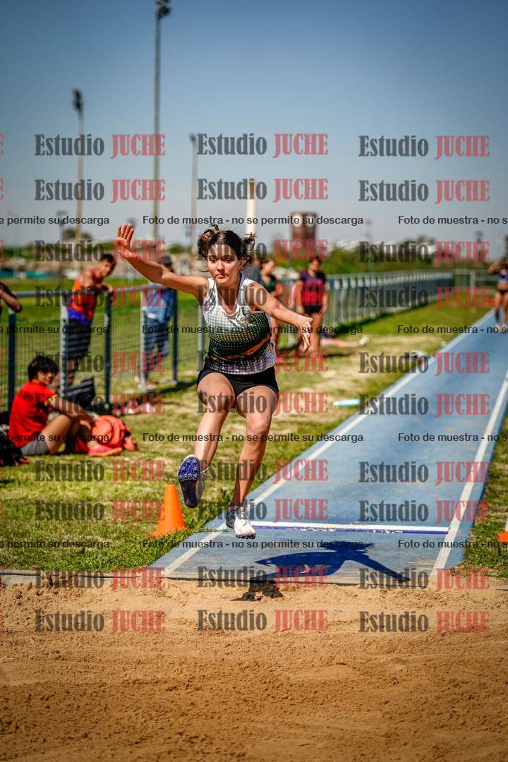 Fotos del salto en largo de mujeres - heptatlón 5