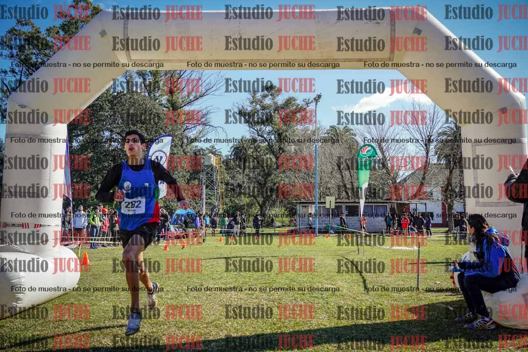 Fotos de la llegada del cross de 3000 m