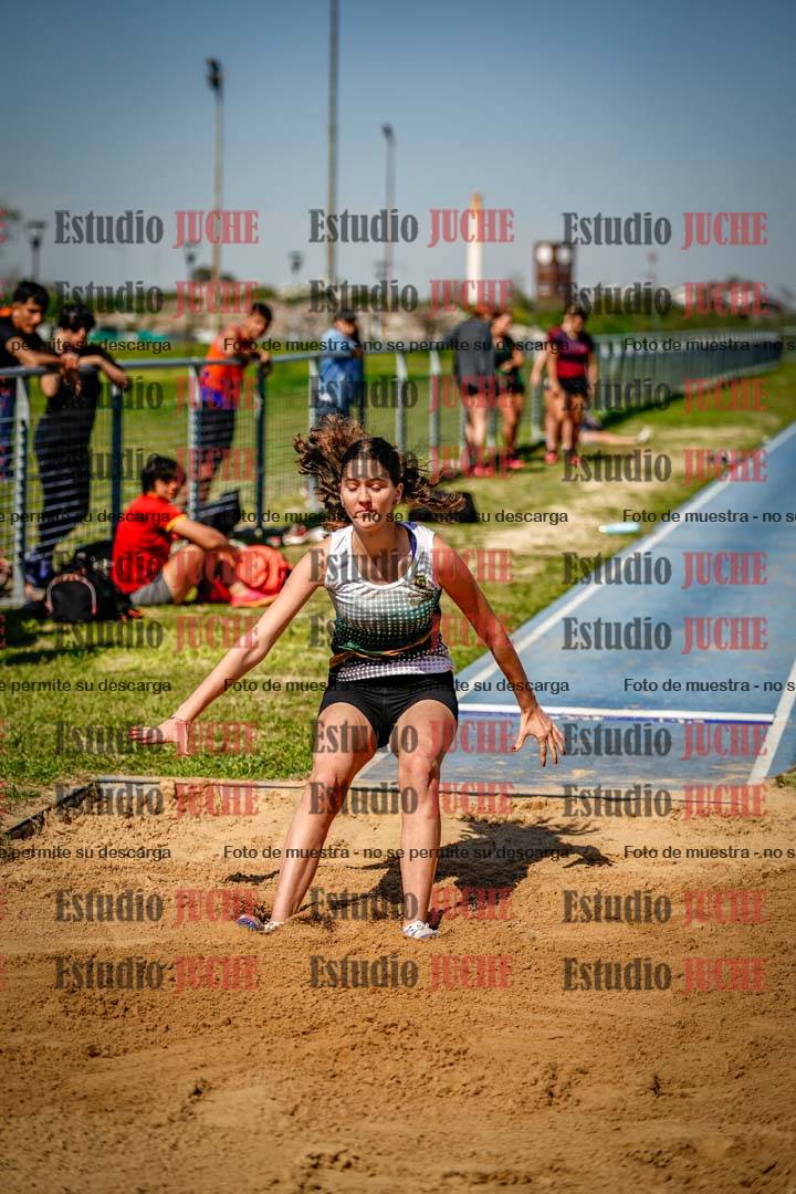 Fotos del salto en largo de mujeres - heptatlón 5