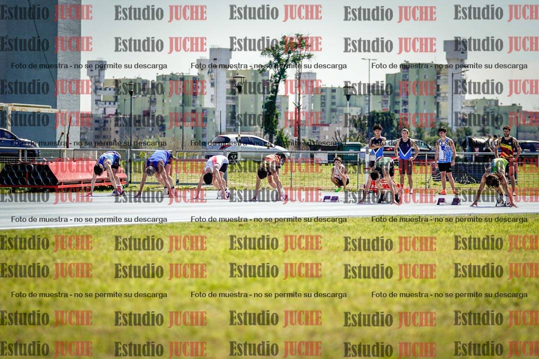 Fotos de los 100 m llanos de varones