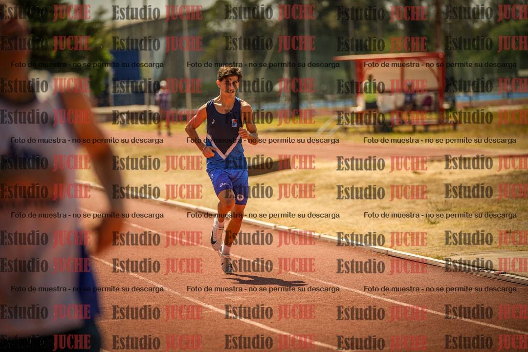 Fotos de los 400 m con vallas de varones