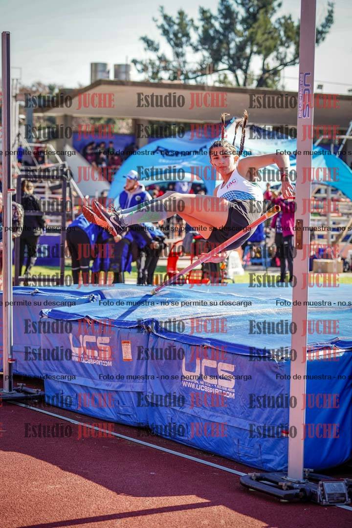 Fotos del salto en alto de mujeres
