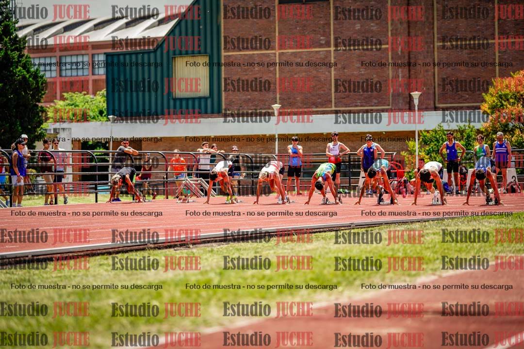Fotos de los 100 m llanos de varones