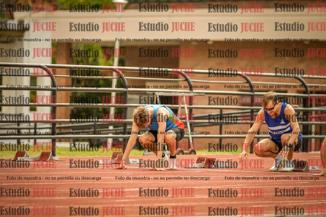 Fotos de los 100 m llanos de varones