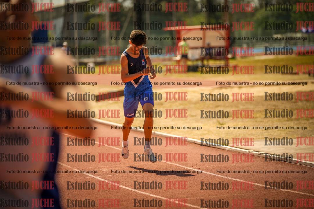 Fotos de los 400 m con vallas de varones