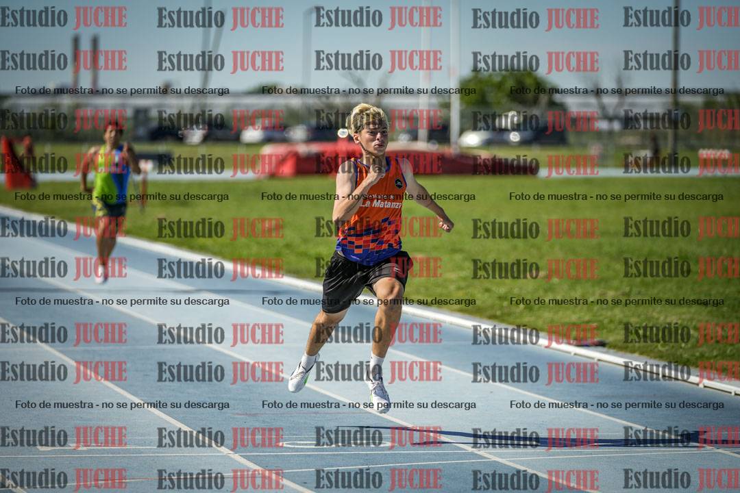 Fotos de los 400 m llanos de varones