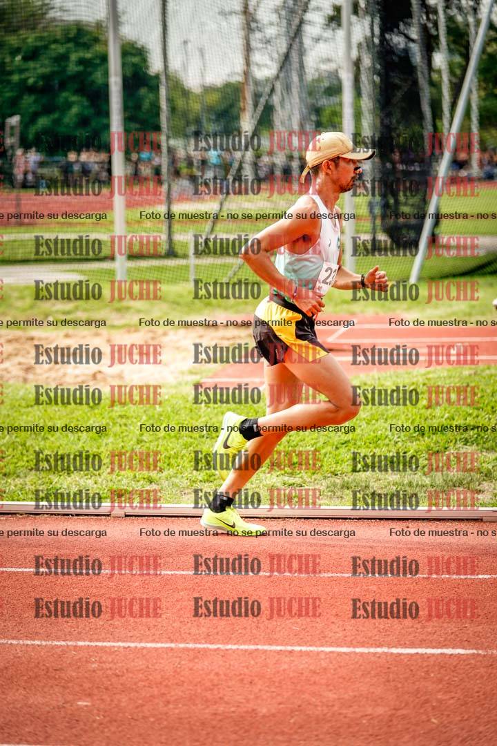 Fotos de los 3000 m llanos de varones