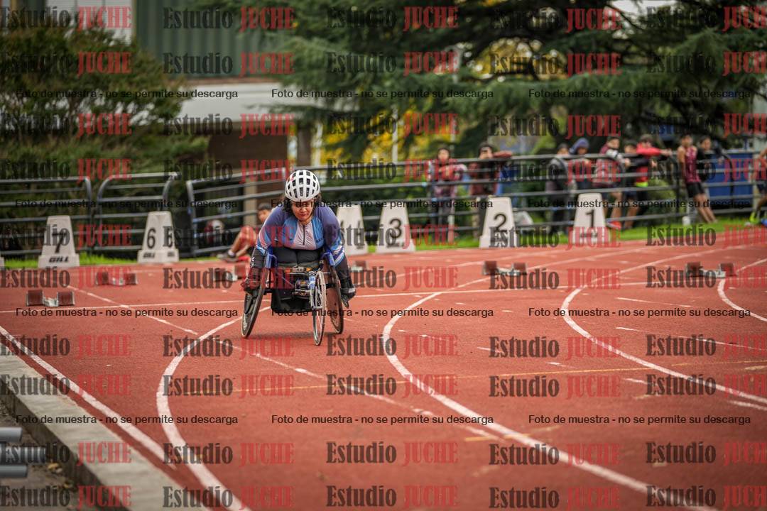 Fotos de los 100 m llanos de varones