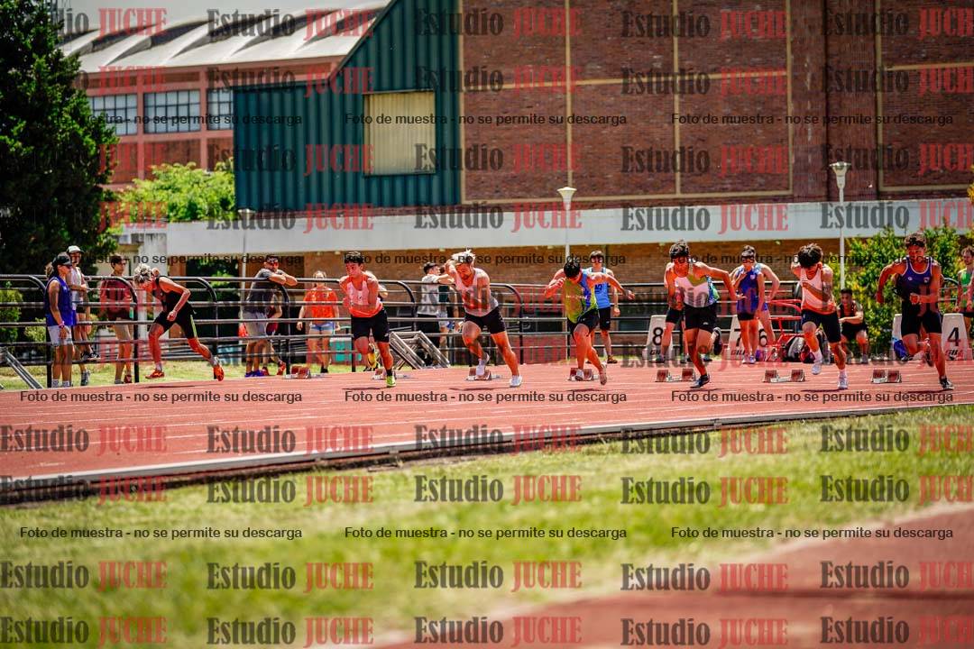Fotos de los 100 m llanos de varones