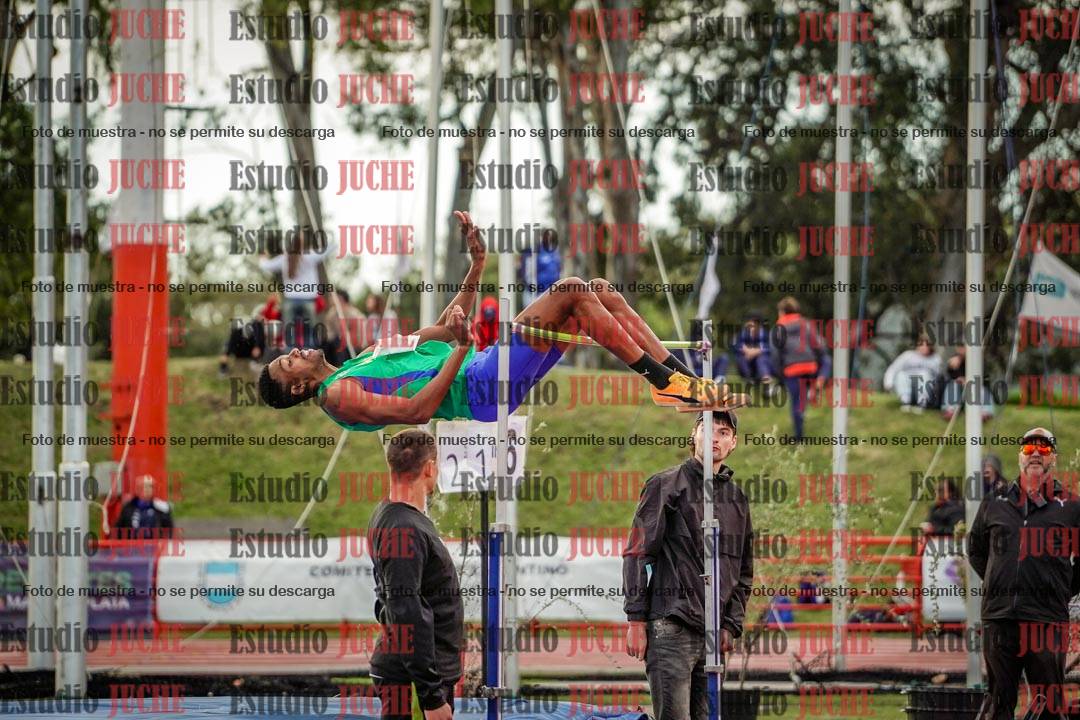 Fotos del salto en alto de varones - FINAL