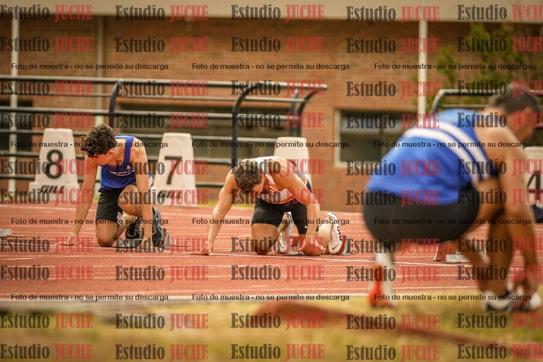 Fotos de los 100 m llanos de varones