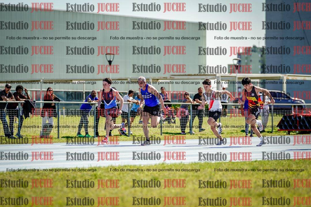 Fotos de los 100 m llanos de varones