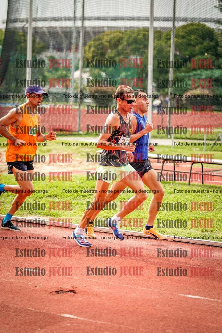 Fotos de los 3000 m llanos de varones