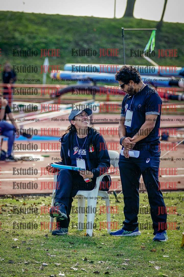 Fotos de algunos extras y podios del día 1