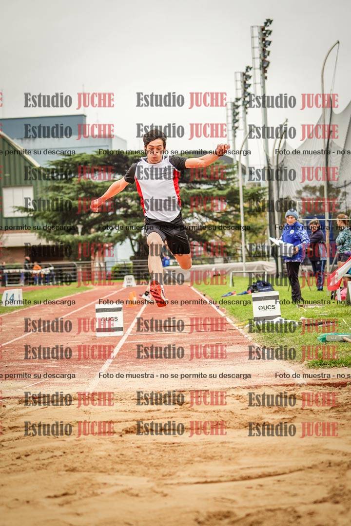 Fotos del salto triple de mujeres y varones - todas las tablas
