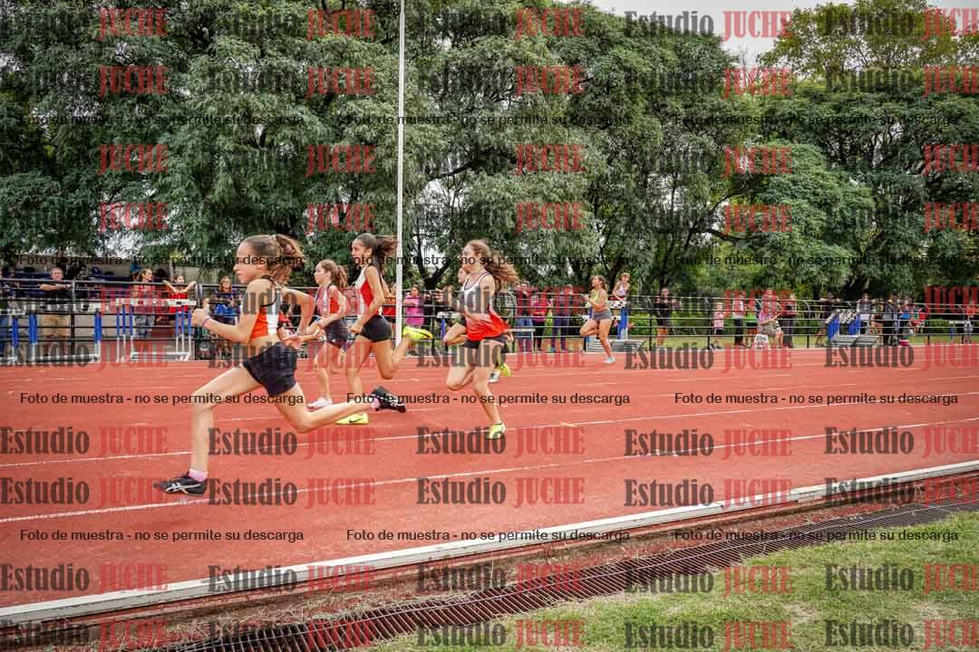 Fotos de los 80 m llanos de mujeres