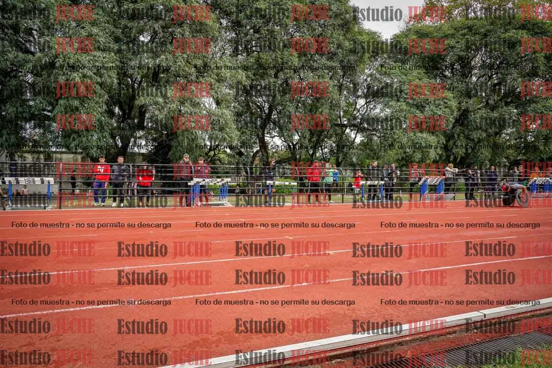 Fotos de los 100 m llanos de varones