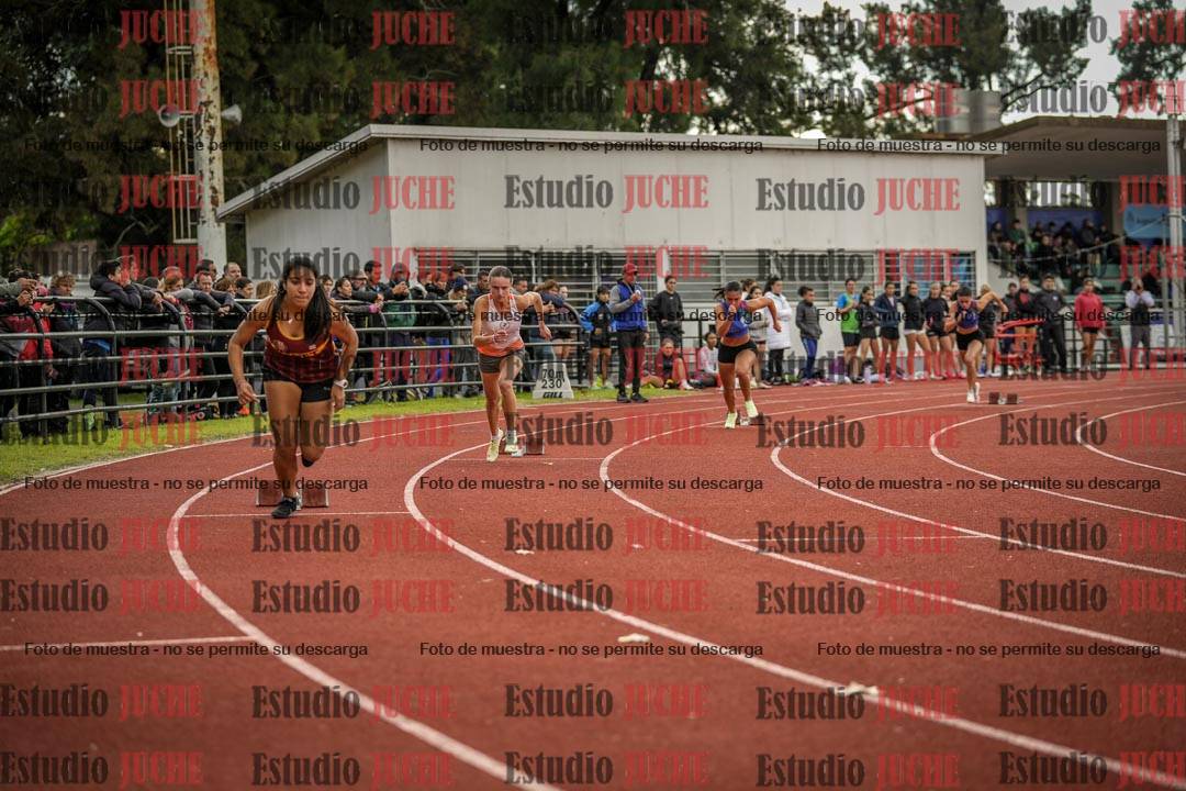 Fotos de los 400 m llanos de mujeres