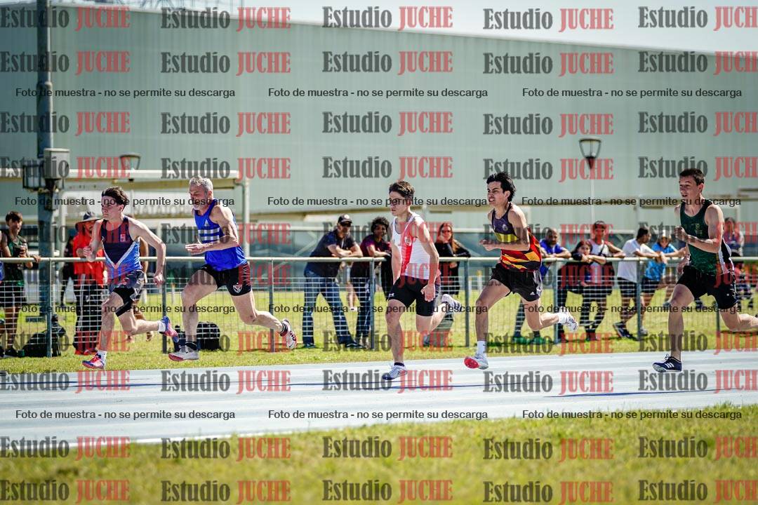Fotos de los 100 m llanos de varones