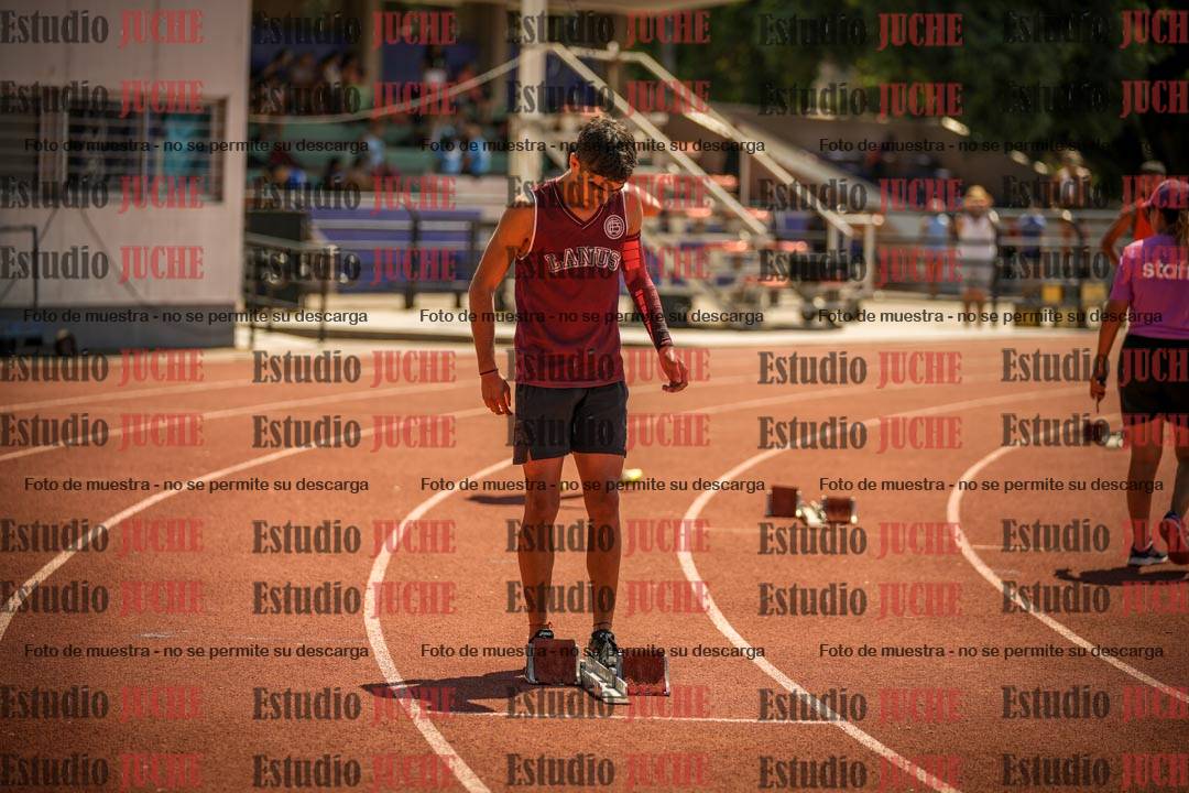 Fotos de los 400 m con vallas de varones