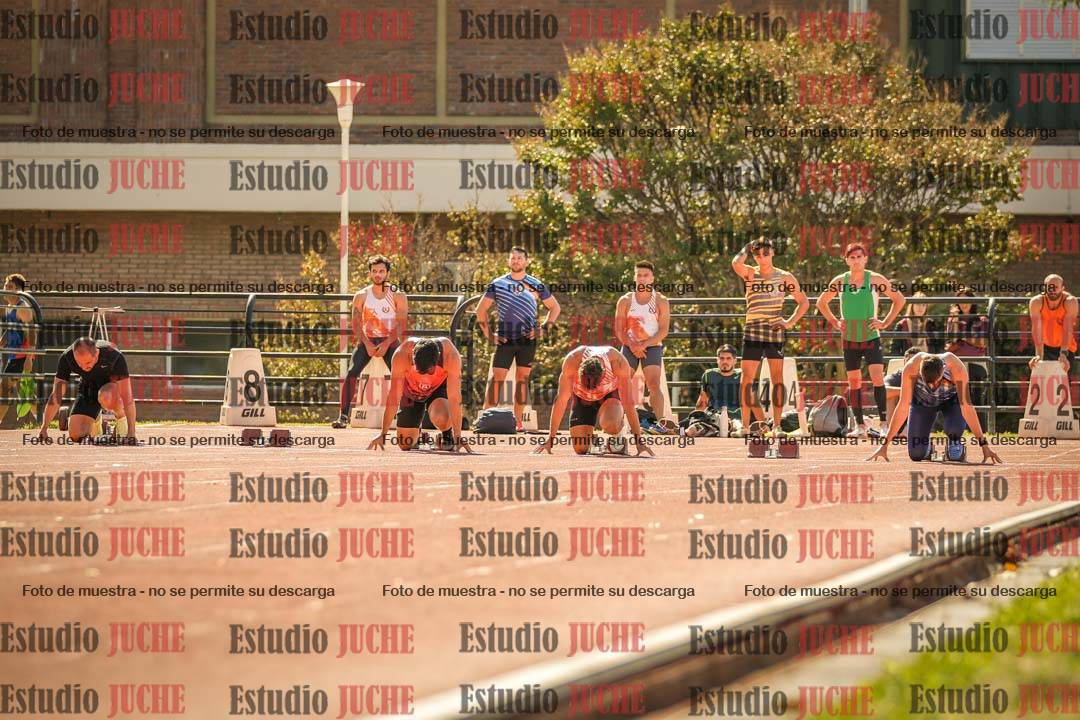 Fotos de los 100 m llanos de varones