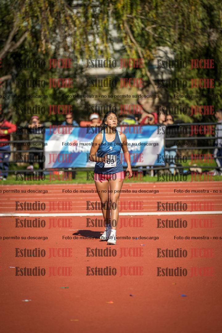 Fotos del salto en alto de mujeres