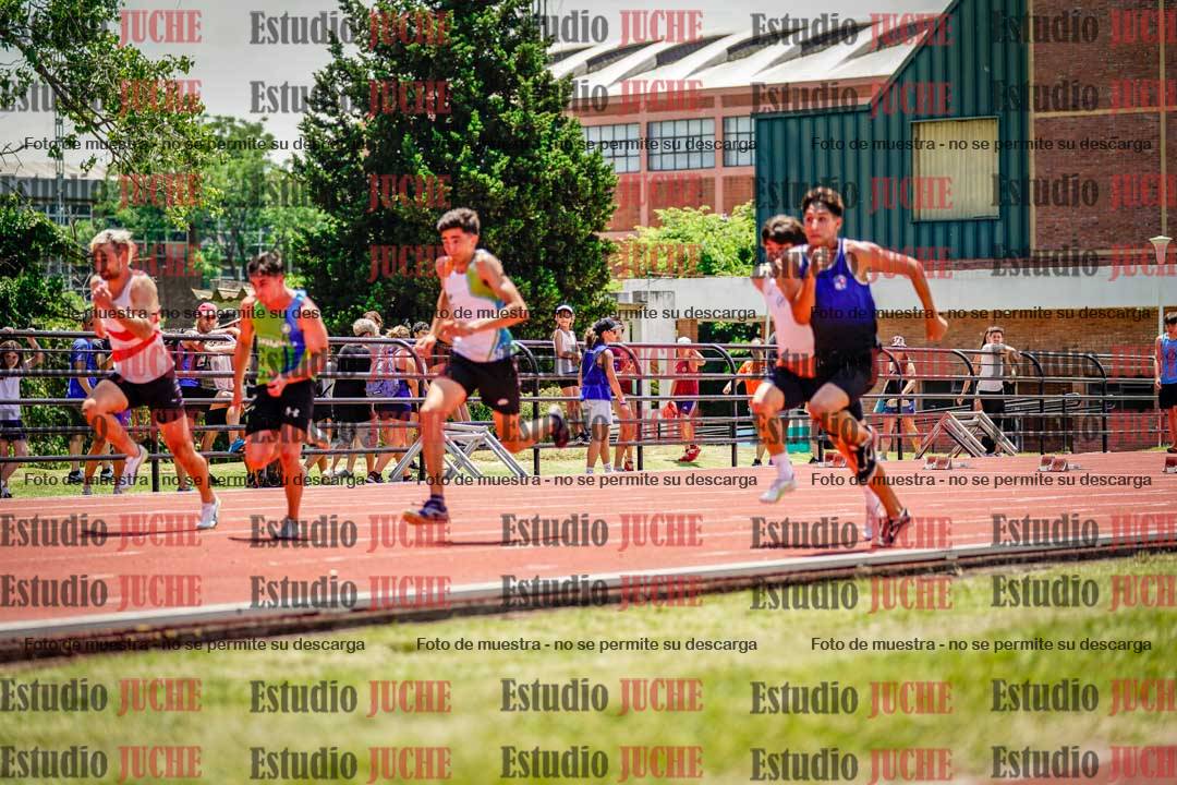 Fotos de los 100 m llanos de varones