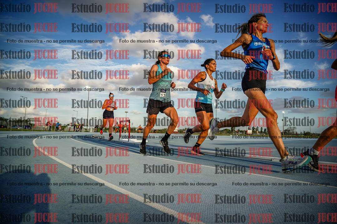 Fotos de los 3000 m llanos de mujeres