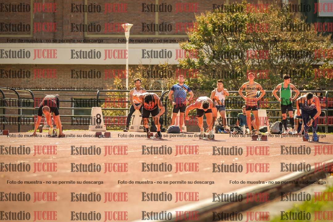 Fotos de los 100 m llanos de varones