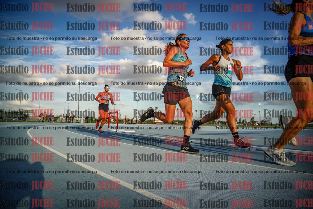 Fotos de los 3000 m llanos de mujeres