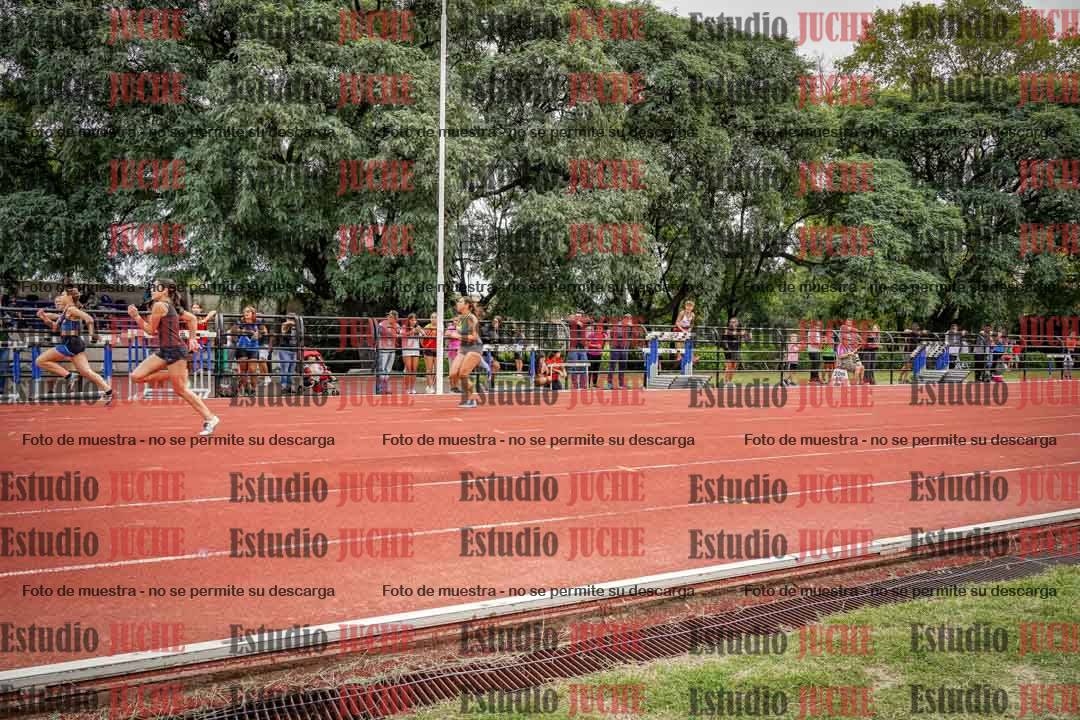 Fotos de los 80 m llanos de mujeres