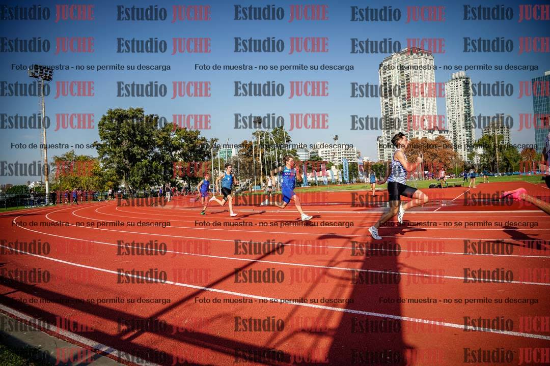 Fotos de los 200 m llanos de varones