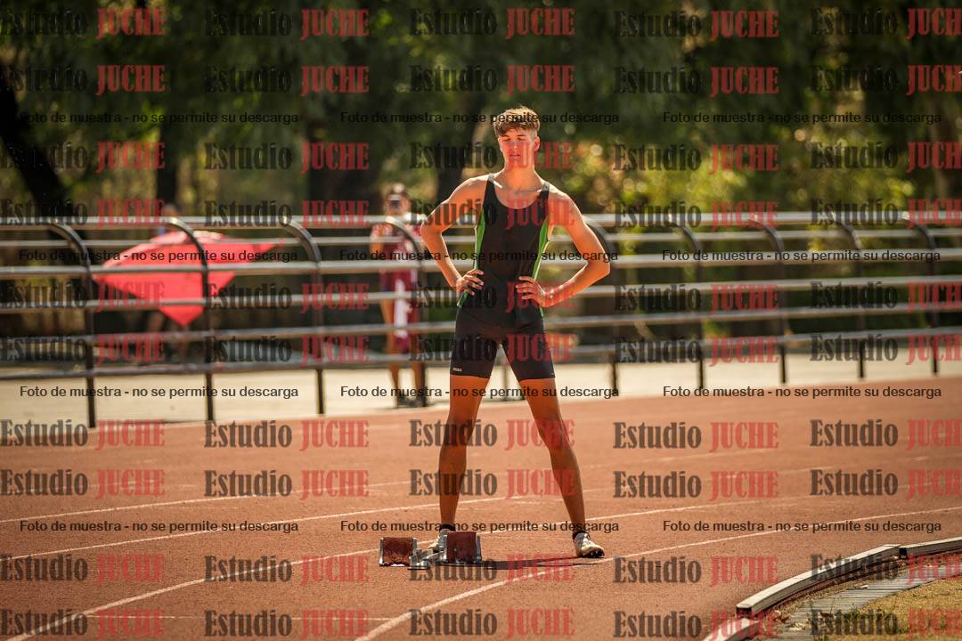 Fotos de los 400 m con vallas de varones