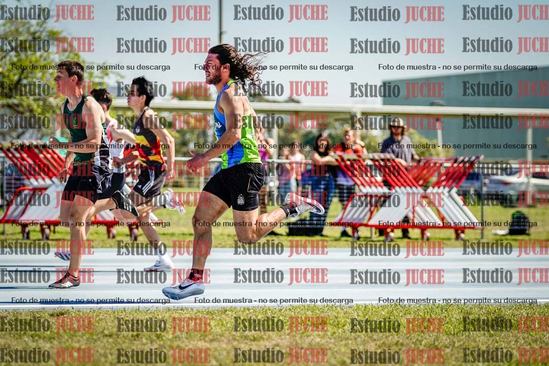 Fotos de los 100 m llanos de varones