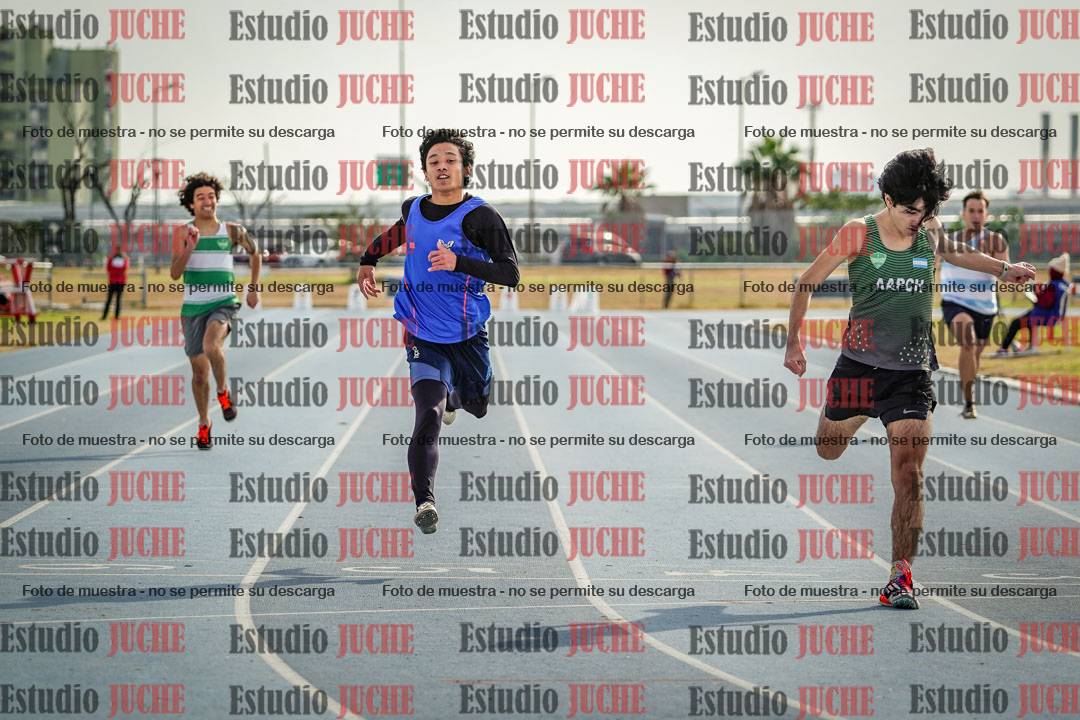 Fotos de los 200 m llanos de varones