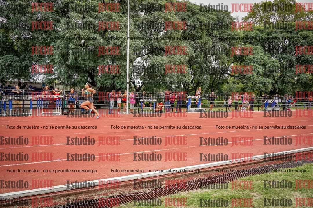 Fotos de los 80 m llanos de mujeres