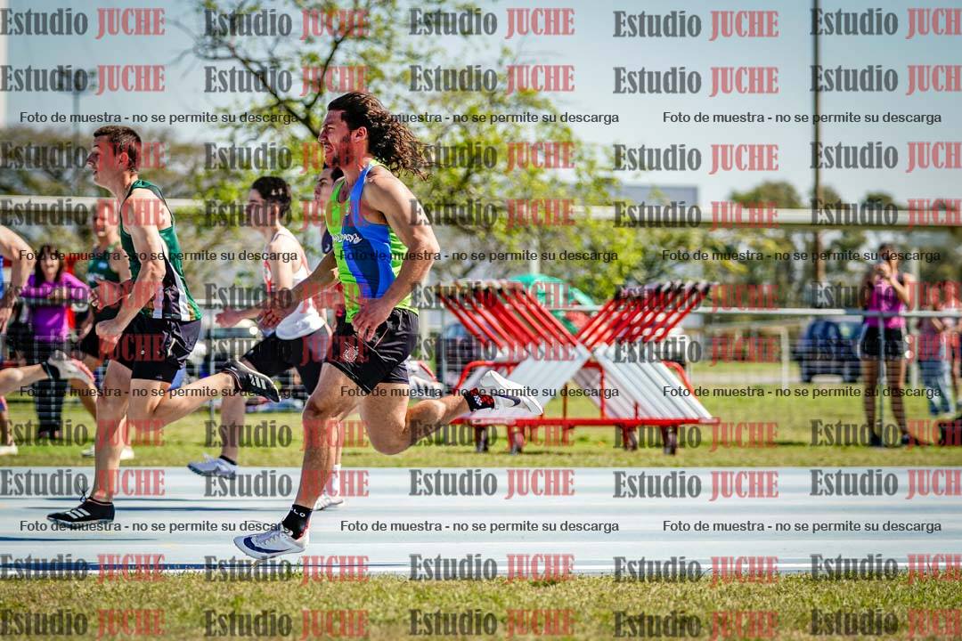 Fotos de los 100 m llanos de varones