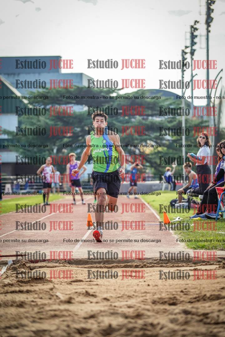 Fotos del salto triple de varones