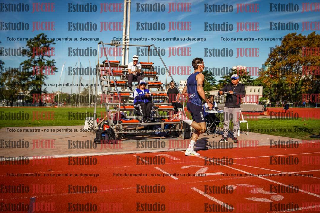 Fotos de los 800 m llanos de varones