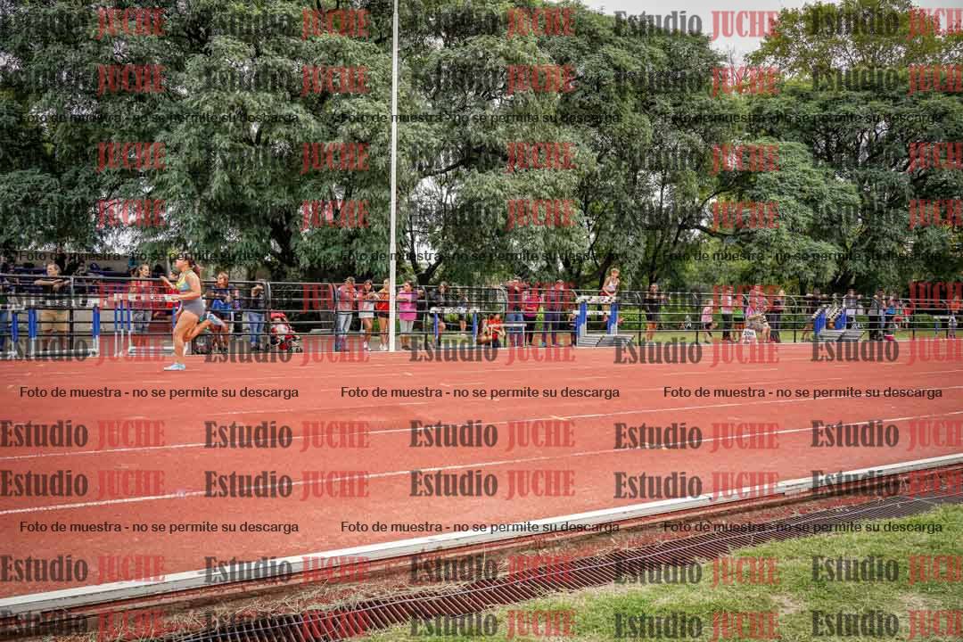 Fotos de los 80 m llanos de mujeres